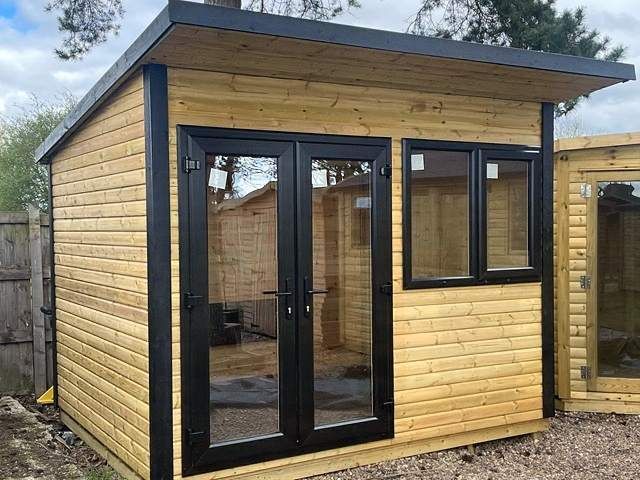 freya-upvc-studio-summerhouse-3-kireth-ai