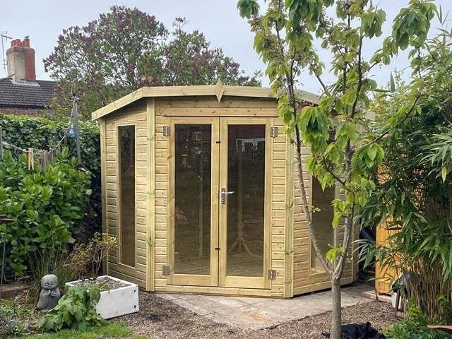 corner-house-summerhouse-3-kireth-ai