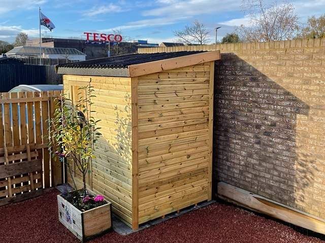 garden-sheds-fencing-19-kireth-ai